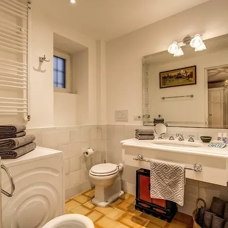 Spanish Steps Luxury Apartamento
